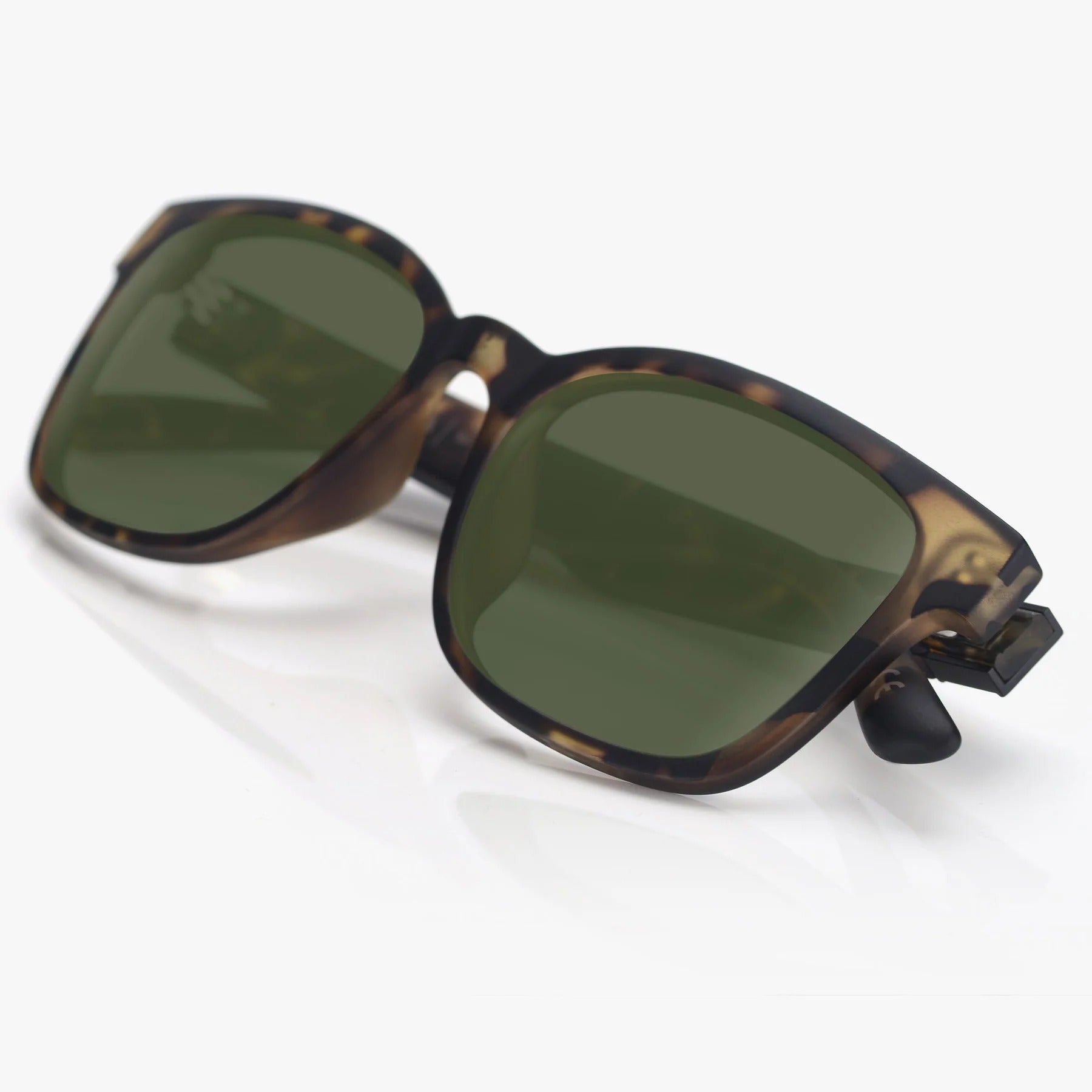 Madson Mens Sunglasses Ezra